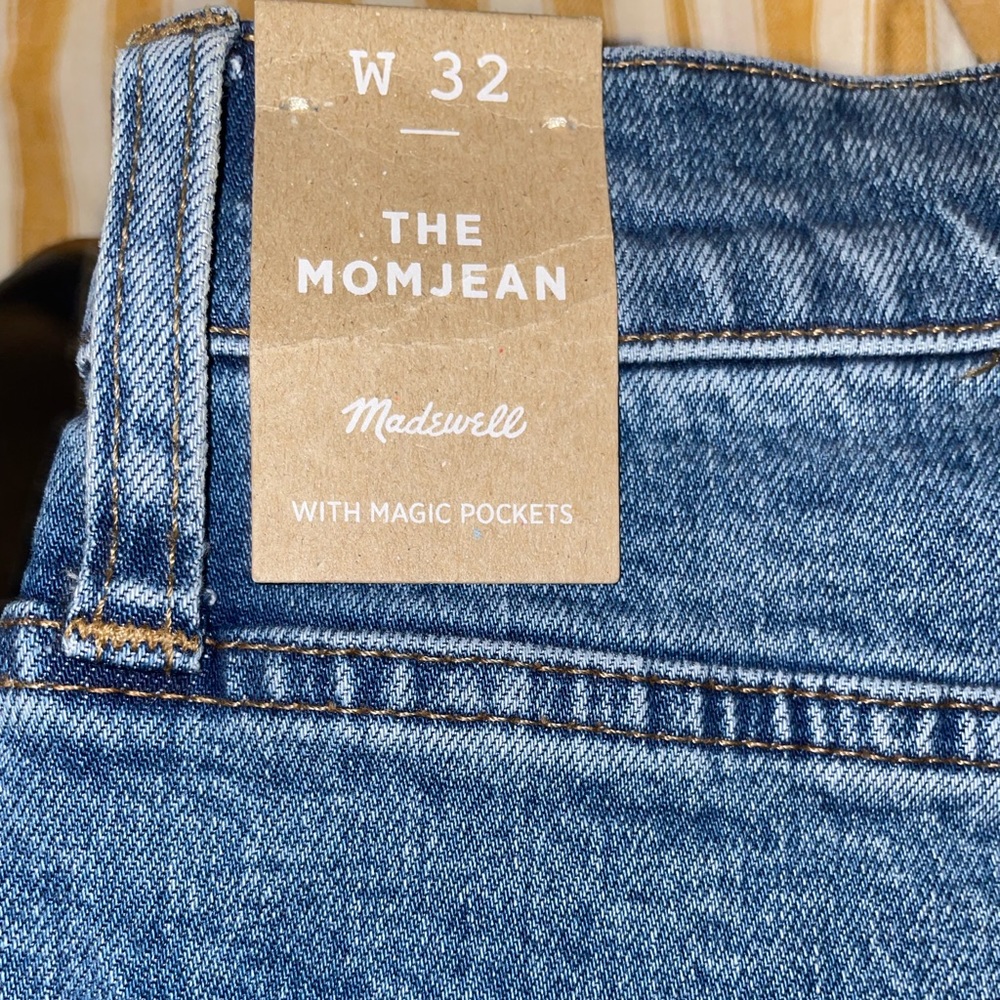 Never worn Madewell jeans.